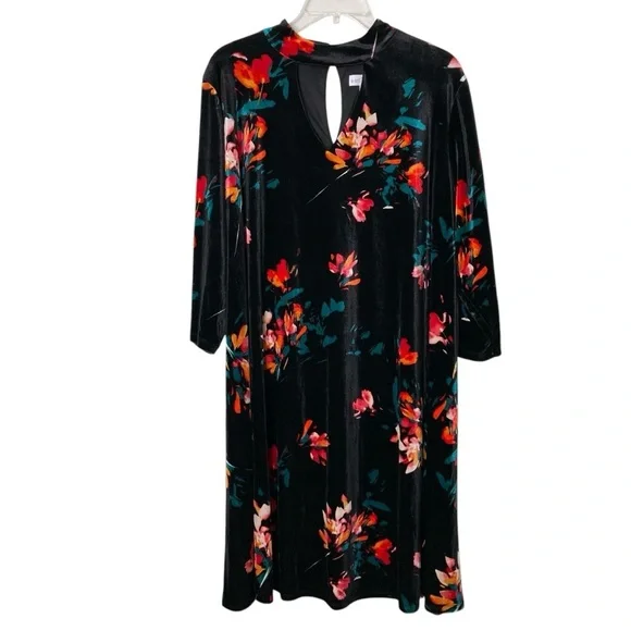 Boutique Velvet A-Line Black Dark Floral Choker Dress (Size 1X) - Picture 2 of 10